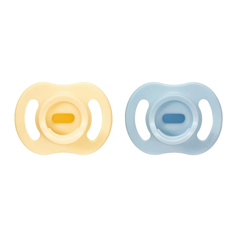Tommee Tippee Ultra-Light Stayput Silicone Soother 2 Pack 0-6 Months - Yellow Pack