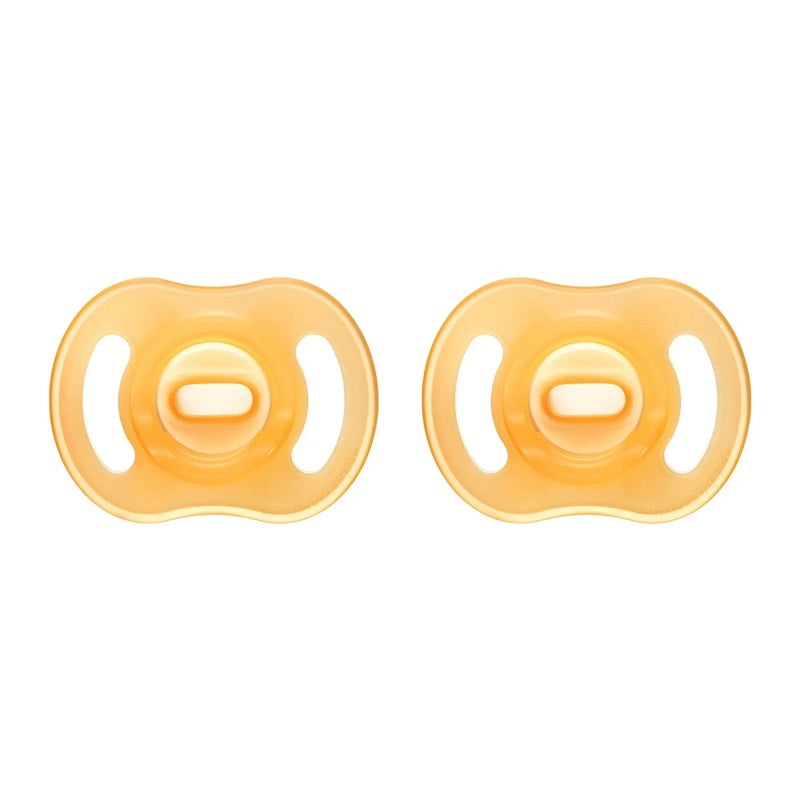 Tommee Tippee Ultra-Light Stayput Night GLow Silicone Soother 2 Pack 6-18 Months - Orange Pack