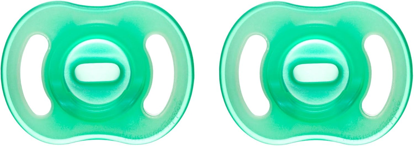 Tommee Tippee Ultra-Light Stayput Night GLow Silicone Soother 2 Pack 18-36 Months - Green Pack