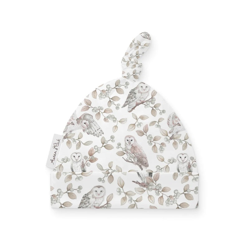 Aster & Oak Barn Owl Knot Hat - White