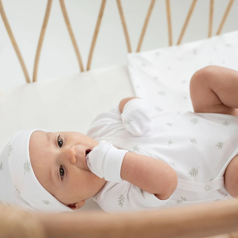  Aster & Oak Little Leaf Mittens - White