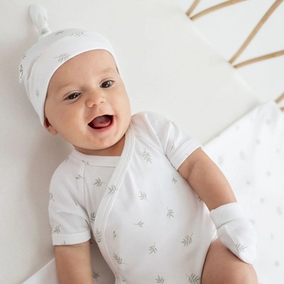  Aster & Oak Little Leaf Mittens - White