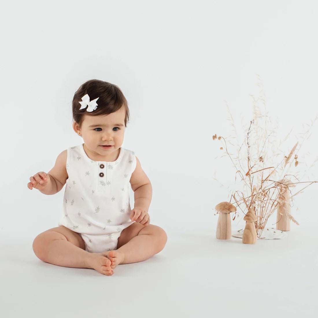 Aster & Oak Little Leaf Bubble Romper - White
