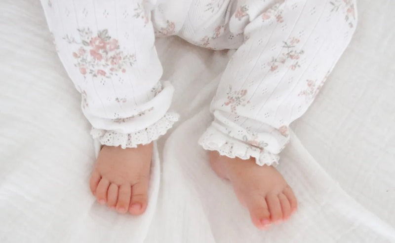 Aster & Oak Posie Floral Leggings - White