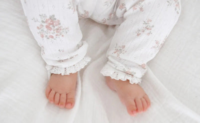 Aster & Oak Posie Floral Leggings - White