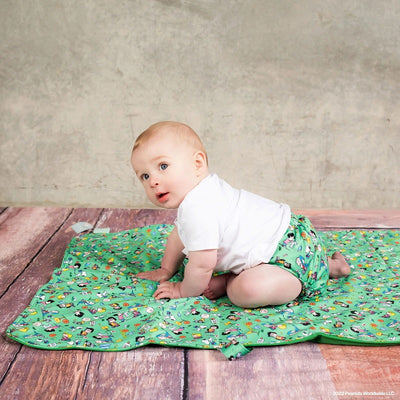 Monarch Wipe-Clean Change Mat - Snoopy In Green