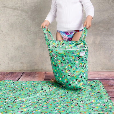 Monarch Wipe-Clean Change Mat - Snoopy In Green