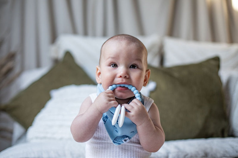 Emotion & Kids Bandana Bib - Hot Air Balloon