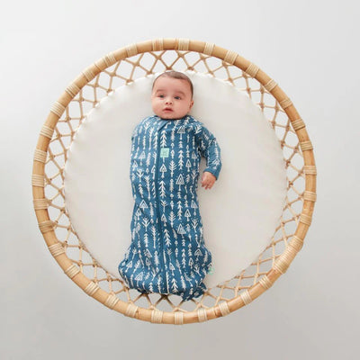 ergoPouch Australia Cocoon Swaddle Bag 1.0 TOG - Midnight Arrows