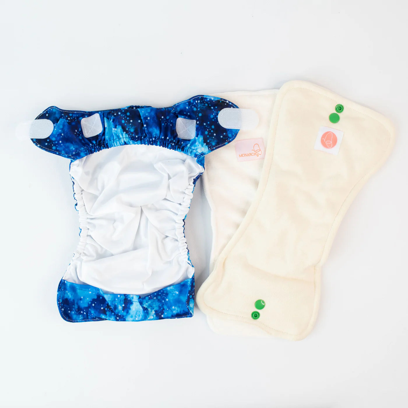 Monarch Ultimate Wipeable Cloth Nappy V3.0 With Hook & Loop - Snowstorm