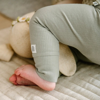 Kynd Baby Rib Legging - Sage