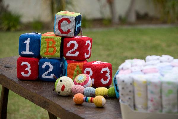 Emotion & Kids Crochet Rattle Cubes - Red ABC 123 - Outlet Shop For Kids