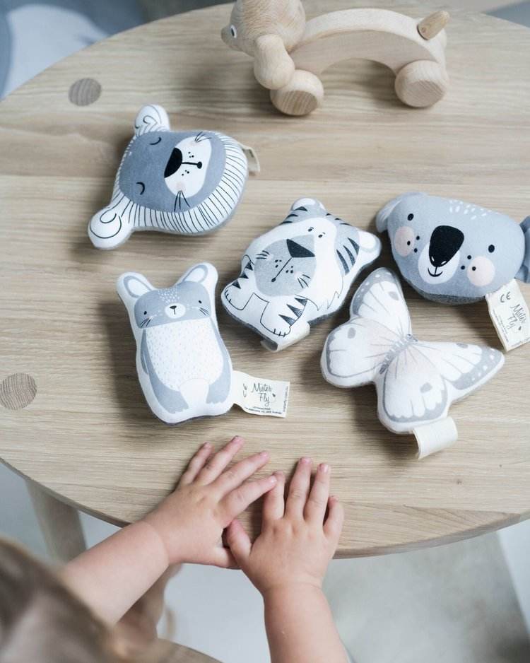 Mister Fly Rattle - Lion - Outlet Shop For Kids
